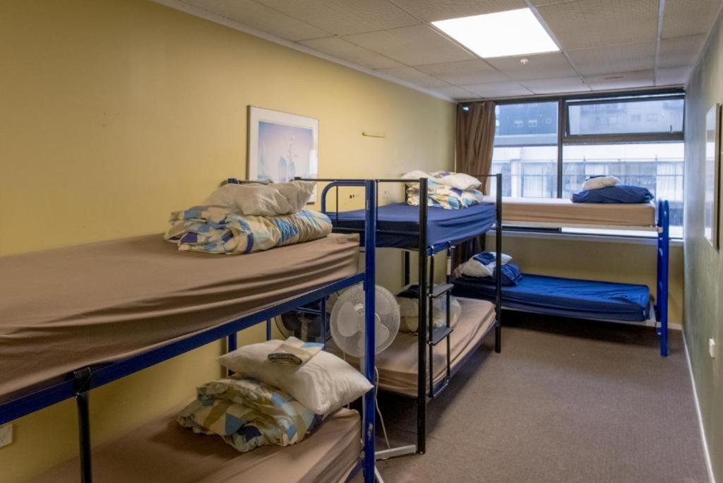 Silverfern Backpackers Окленд Экстерьер фото